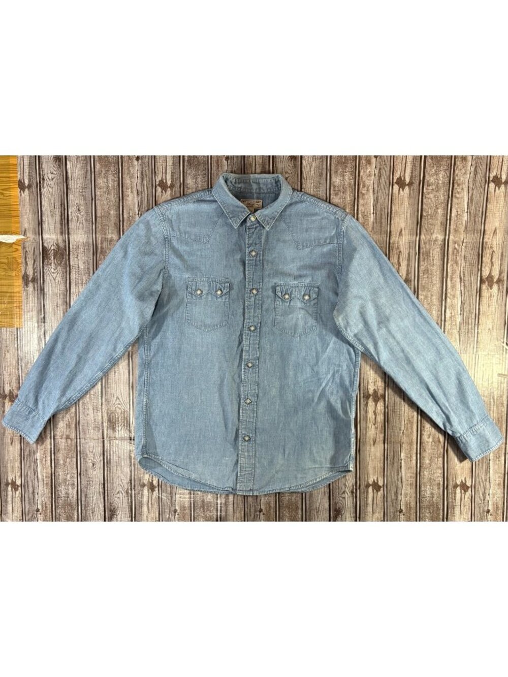 Wallace & Barnes diamond pearl snap buttons denim western shirt size M *RARE